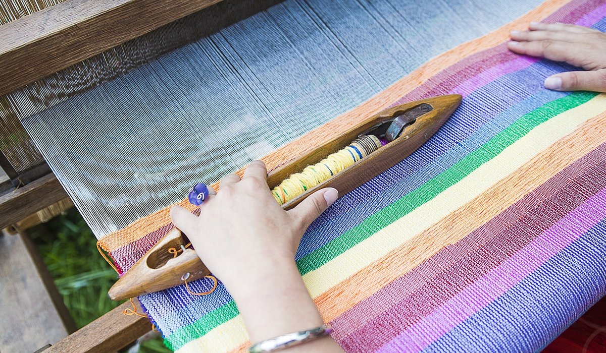 Choosing Durable Rugs for High-Traffic Family Homes