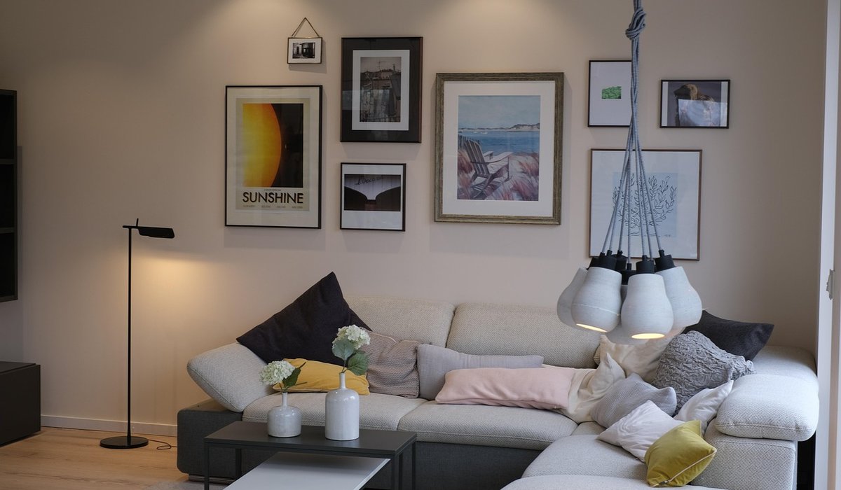 Choosing Terracotta and Sand Colour Schemes for Calm Rooms